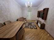 Сдаётся 3-комн. вторичка 70 м², м. Нефтчиляр, photo 1 from 8