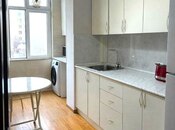 Satılır 2 otaqlı köhnə tikili 50 m², Xalqlar Dostluğu m., photo 3 from 8
