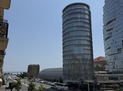 Продаётся 2-комн. новостройка 68 м², м. Шах Исмаил Хатаи, photo 1 from 8