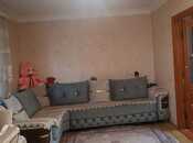 Продаётся 3-комн. вторичка 50 м², photo 1 from 8
