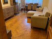 Продаётся 3-комн. вторичка 70 м², м. Низами, photo 2 from 8