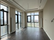 Продаётся 3-комн. новостройка 81 м², м. Бакмил, photo 1 from 8