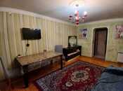 Satılır 3 otaqlı köhnə tikili 75 m², Qara Qarayev m., photo 1 from 8