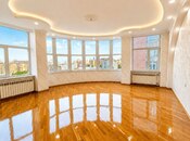 Продаётся 3-комн. новостройка 160 м², м. Элмляр Академиясы, photo 1 from 8