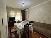 Продаётся 2-комн. вторичка 65 м², Хатаинский р., photo 1 from 8