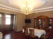 Satılır 6 otaqlı həyət evi/bağ evi 250 m², Qara Qarayev m., photo 2 from 8