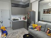 Продаётся 2-комн. новостройка 46 м², м. Кара Караев, photo 2 from 8