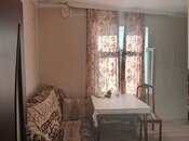 Satılır 2 otaqlı köhnə tikili 35 m², Qara Qarayev m., photo 2 from 6