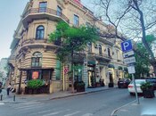 Satılır 2 otaqlı köhnə tikili 45 m², Sahil m., photo 1 from 8
