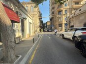 Сдаётся  объект 3 м², м. Низами, photo 2 from 6