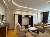 İcarəyə verilir 3 otaqlı yeni tikili 110 m², İnşaatçılar m., photo 2 from 8