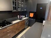 Сдаётся 2-комн. новостройка 90 м², м. 8 ноября, photo 1 from 8