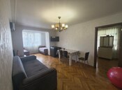 Продаётся 2-комн. вторичка 50 м², м. Элмляр Академиясы, photo 1 from 8