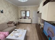 Продаётся 2-комн. вторичка 65 м², м. Ази Асланов, photo 2 from 8