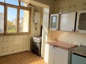 Продаётся 3-комн. вторичка 85 м², м. Ази Асланов, photo 6 from 8