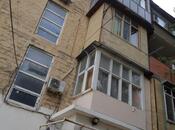 Satılır 2 otaqlı köhnə tikili 62 m², Gənclik m., photo 1 from 8