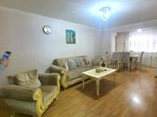 Satılır 3 otaqlı köhnə tikili 75 m², İnşaatçılar m., photo 2 from 8