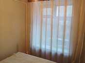 Satılır 2 otaqlı köhnə tikili 40 m², İnşaatçılar m., photo 2 from 8