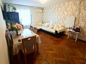 Продаётся 3-комн. вторичка 65 м², м. Нефтчиляр, photo 3 from 8