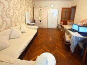 Продаётся 3-комн. вторичка 65 м², м. Нефтчиляр, photo 6 from 8