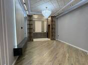 Продаётся 3-комн. новостройка 90 м², м. Ази Асланов, photo 1 from 8