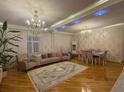 Satılır 4 otaqlı köhnə tikili 120 m², Köhnə Günəşli q., photo 1 from 8
