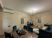 Satılır 4 otaqlı köhnə tikili 110 m², Xalqlar Dostluğu m., photo 4 from 8
