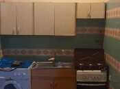 İcarəyə verilir 2 otaqlı köhnə tikili 55 m², 28 May m., photo 2 from 5