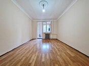 İcarəyə verilir 3 otaqlı köhnə tikili 70 m², Qara Qarayev m., photo 1 from 8