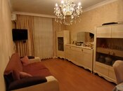 Satılır 2 otaqlı köhnə tikili 60 m², Yeni Günəşli q., photo 1 from 8