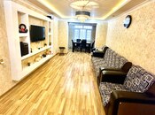 Продаётся 3-комн. вторичка 75 м², м. Кара Караев, photo 2 from 8