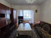 Satılır 3 otaqlı köhnə tikili 70 m², photo 1 from 8