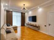 Продаётся 2-комн. новостройка 66 м², м. Кара Караев, photo 1 from 5
