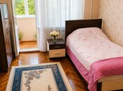 Satılır 5 otaqlı köhnə tikili 130 m², Azadlıq Prospekti m., photo 4 from 8