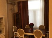 Satılır 3 otaqlı köhnə tikili 100 m², Nərimanov r., photo 3 from 8