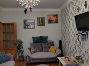 Продаётся 3-комн. вторичка 90 м², Хатаинский р., photo 2 from 8