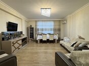 Satılır 4 otaqlı yeni tikili 145 m², İnşaatçılar m., photo 1 from 8