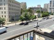 İcarəyə verilir 3 otaqlı köhnə tikili 95 m², Elmlər Akademiyası m., photo 2 from 8