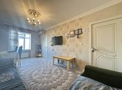 Satılır 2 otaqlı köhnə tikili 60 m², Xalqlar Dostluğu m., photo 1 from 8