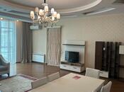 İcarəyə verilir 4 otaqlı yeni tikili 220 m², 28 May m., photo 3 from 8