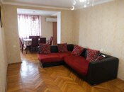 Продаётся 2-комн. вторичка 65 м², м. Низами, photo 2 from 8