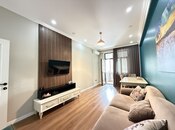 Продаётся 2-комн. новостройка 70 м², м. Нефтчиляр, photo 1 from 8