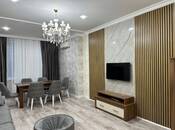 Сдаётся 3-комн. новостройка 105 м², м. Низами, photo 1 from 8