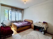 Satılır 4 otaqlı köhnə tikili 135 m², Yasamal r., photo 3 from 8