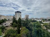 Satılır 2 otaqlı köhnə tikili 60 m², Həzi Aslanov m., photo 1 from 8