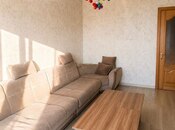 Продаётся 2-комн. вторичка 65 м², м. Ази Асланов, photo 4 from 8