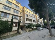 Satılır 2 otaqlı köhnə tikili 65 m², Xalqlar Dostluğu m., photo 1 from 8