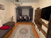 Продаётся 2-комн. вторичка 50 м², м. Кара Караев, photo 1 from 8