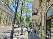 Продаётся 2-комн. вторичка 70 м², м. Сахил, photo 2 from 8