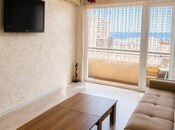 Продаётся 2-комн. вторичка 65 м², м. Ази Асланов, photo 5 from 8